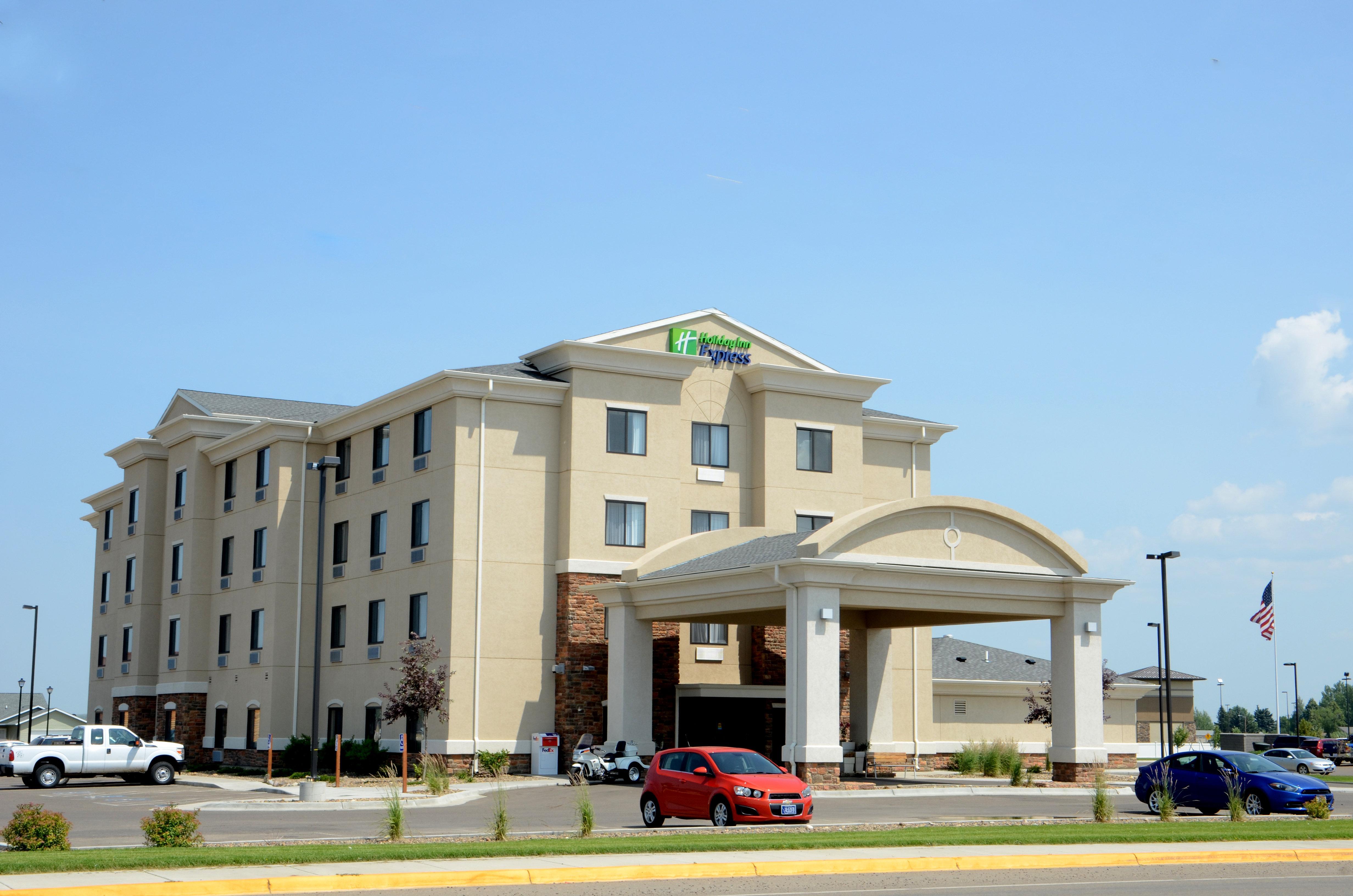 Holiday Inn Express & Suites Sidney By Ihg Luaran gambar
