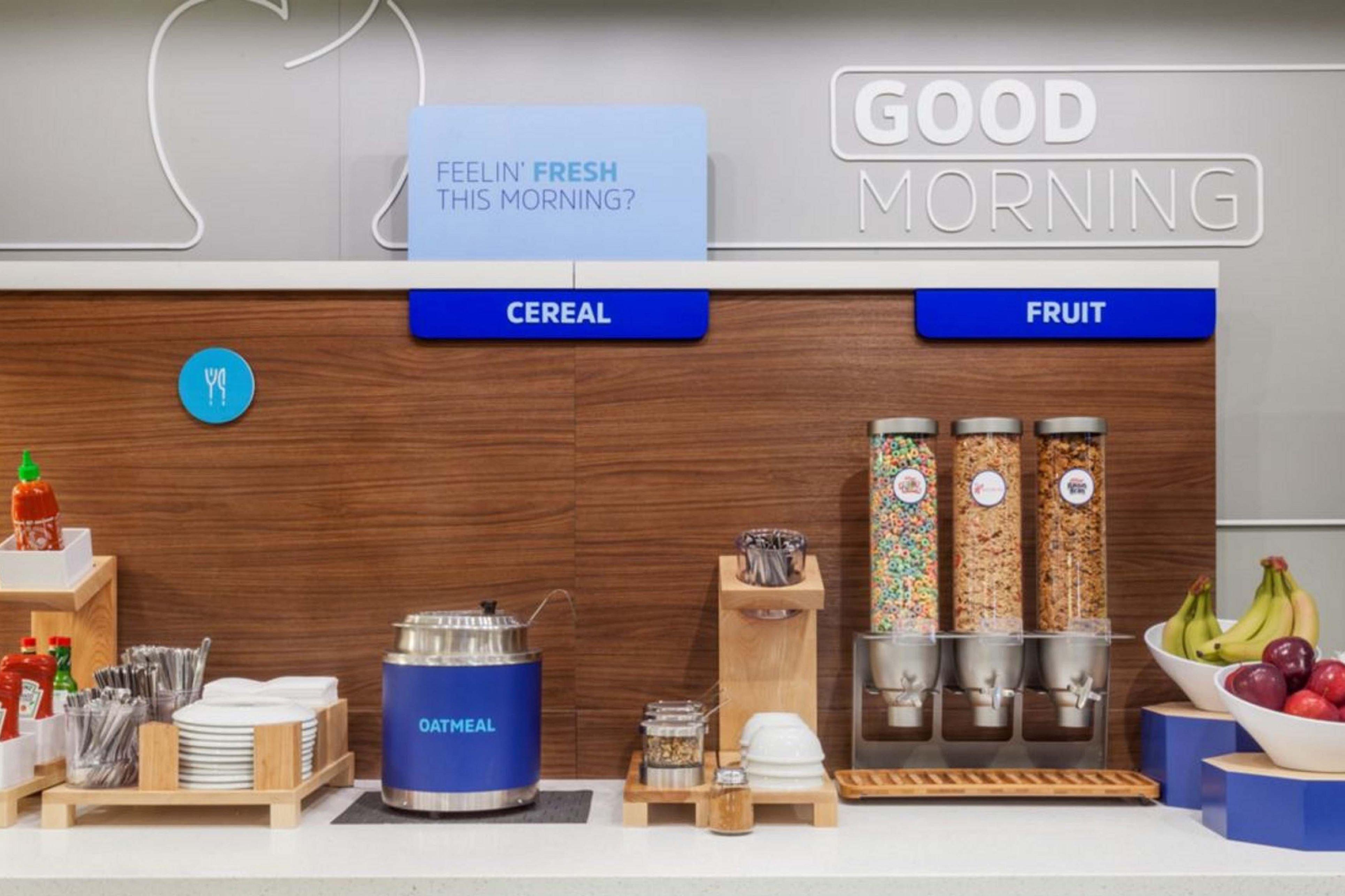 Holiday Inn Express & Suites Sidney By Ihg Luaran gambar